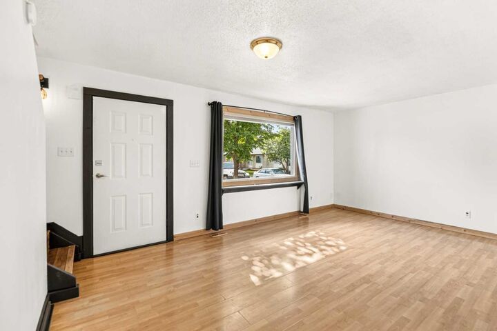Photo de la propriété:  35 Nash Street C3  AB T4P 1X9 