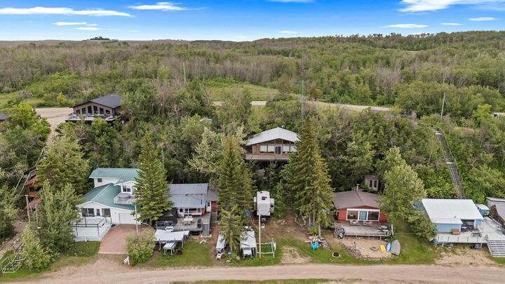 Property Photo: 59 Bayview Drive AB T0C 3B0