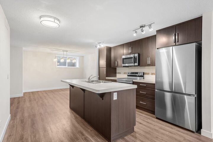 Property Photo: 517 McKenzie Towne Close SE AB T2Z 1A7