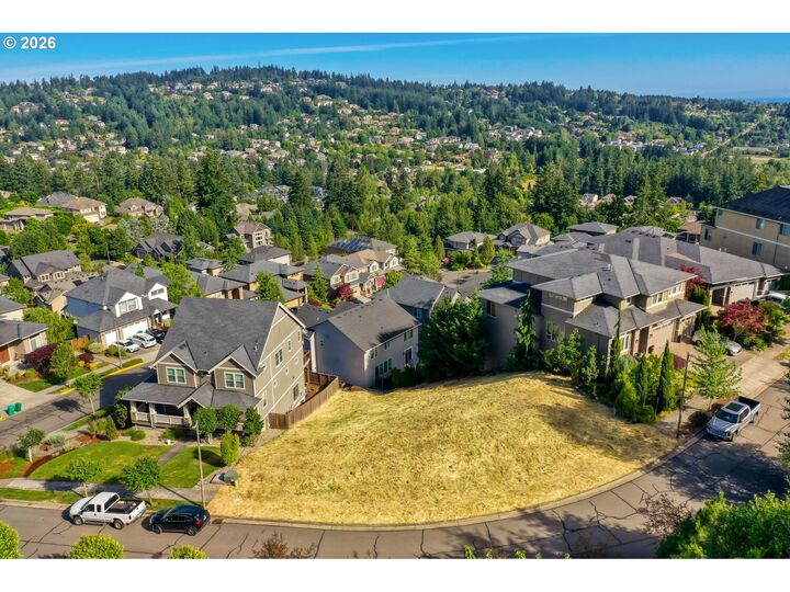 Property Photo:  13501 SE Mountain Crest Dr  OR 97086 