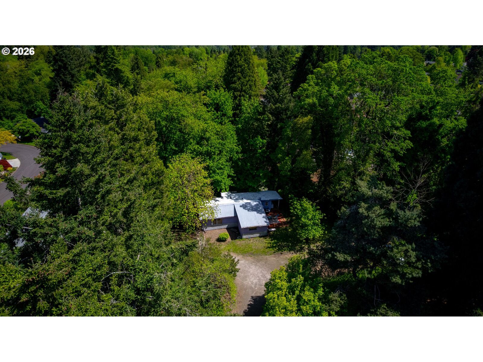 Property Photo:  2700 Underhill Ln  OR 97068 