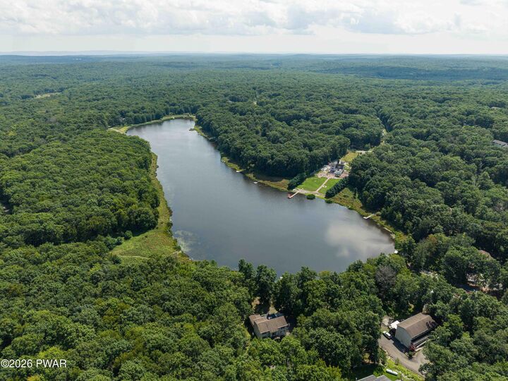 Property Photo:  127 High Meadow Drive  PA 18337 