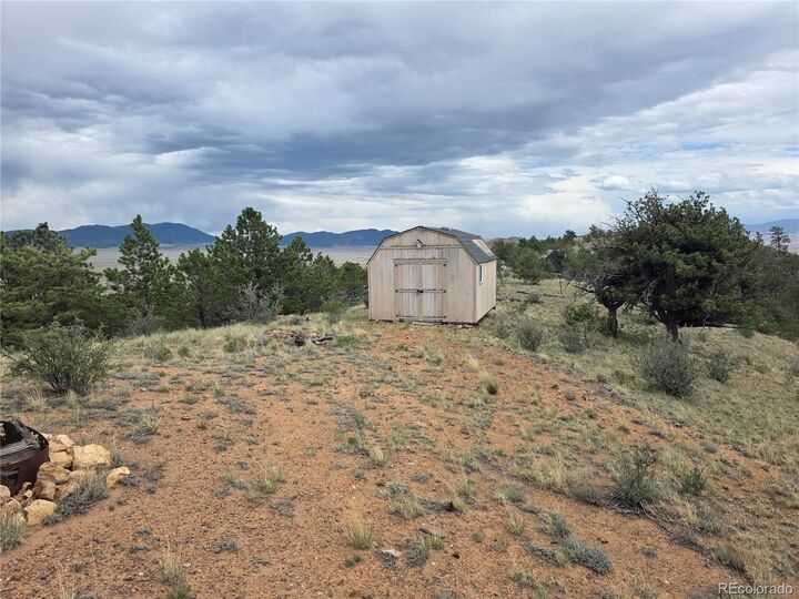 Property Photo:  902 Settele Drive  CO 80449 