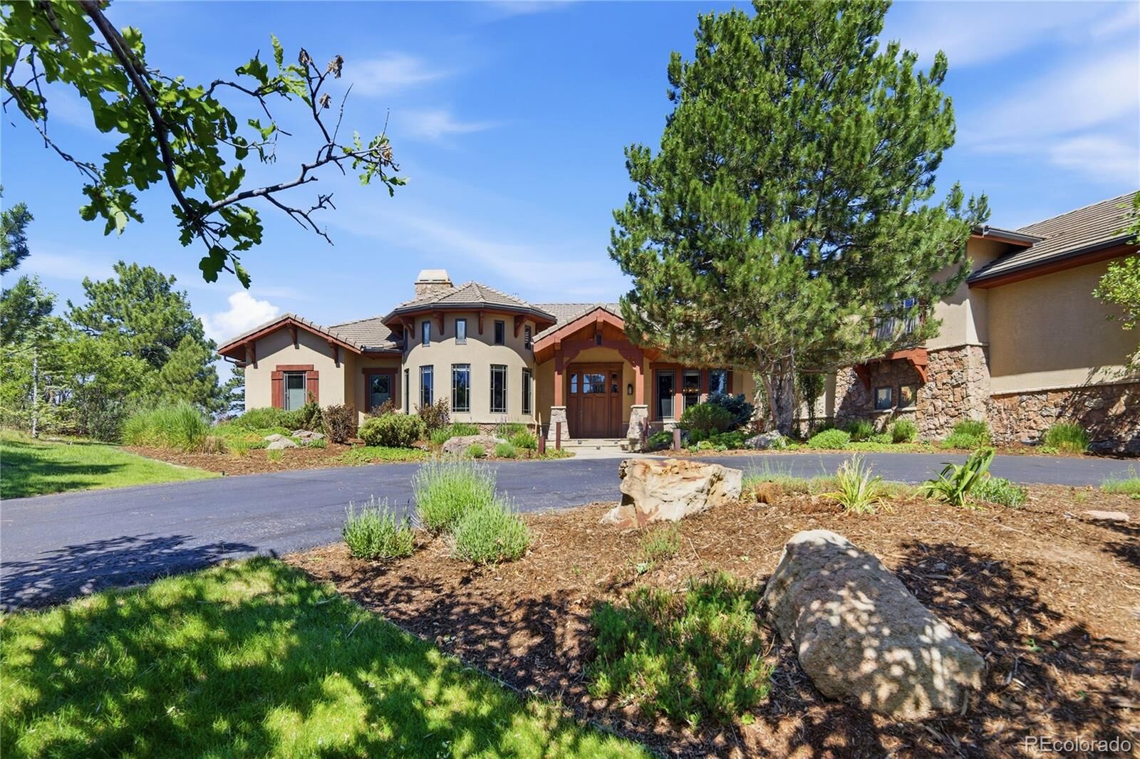 Property Photo: 602 Cliffgate Lane CO 80108