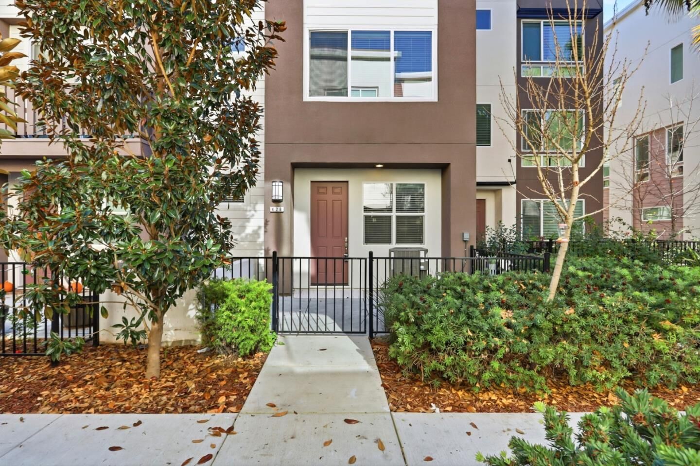 Property Photo: 428 Whistler Place CA 95123