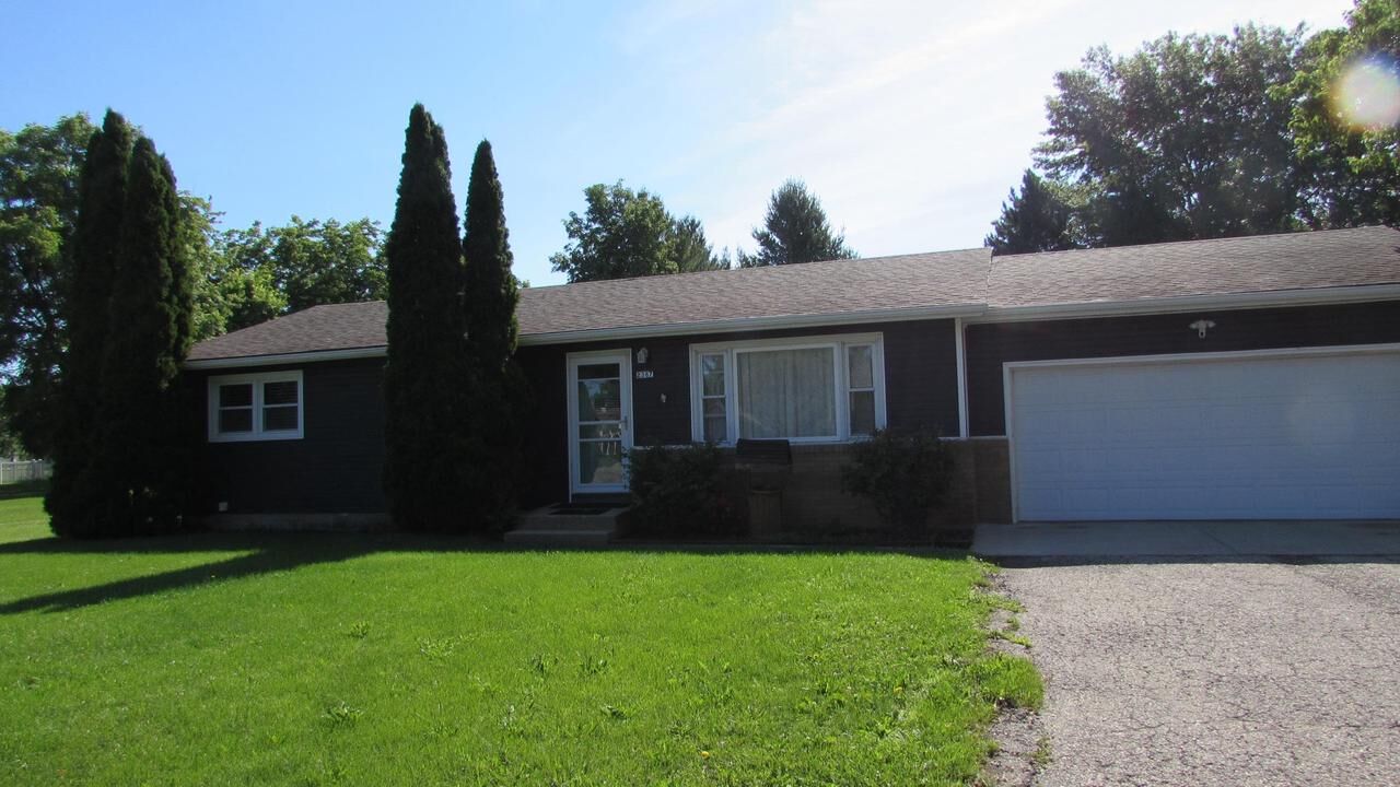 Property Photo:  2387 S Park Avenue  WI 53511 