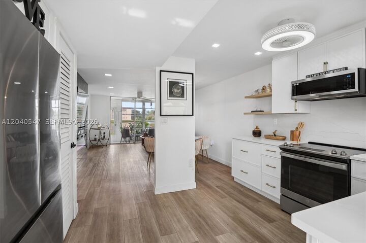 Property Photo:  2741 N Pine Island Rd 111  FL 33322 