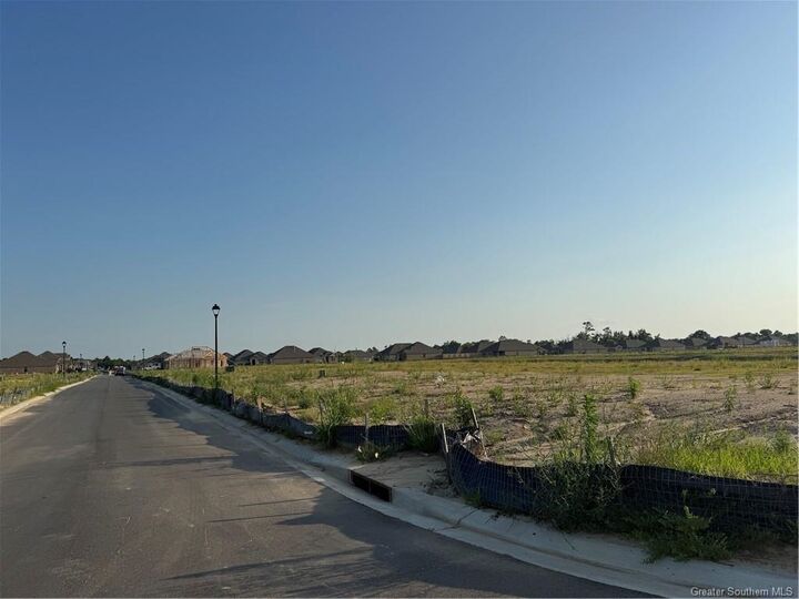 Property Photo:  3118 E Blue Heron Drive E  LA 70615 