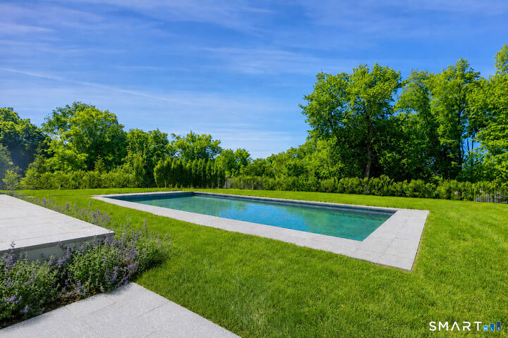 Property Photo:  13 Edgemarth Hill Road  CT 06880 
