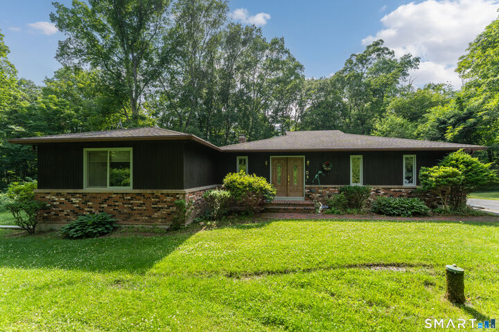 Property Photo:  704 Towner Swamp Road  CT 06437 