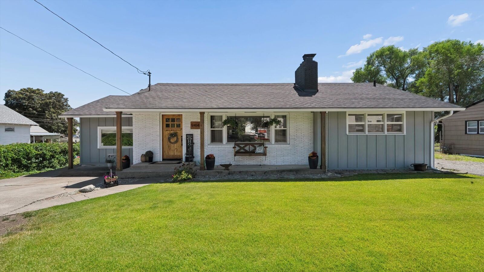 Property Photo:  9414 E Mission Ave  WA 99206 