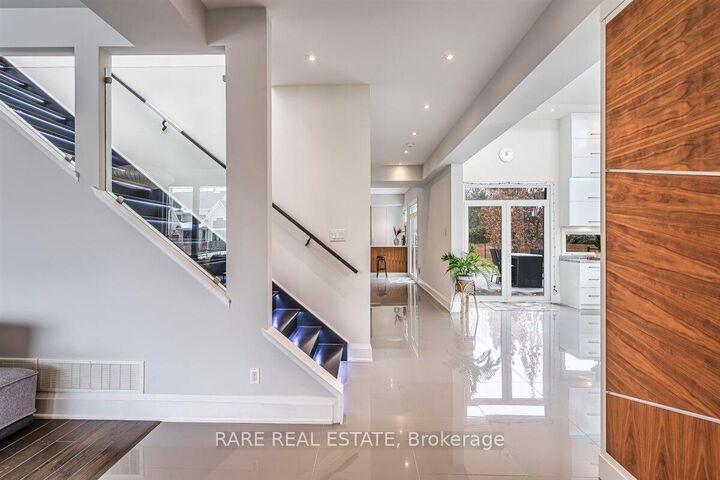 Property Photo: 125 Craigmore Crescent ON L9Y 0N6