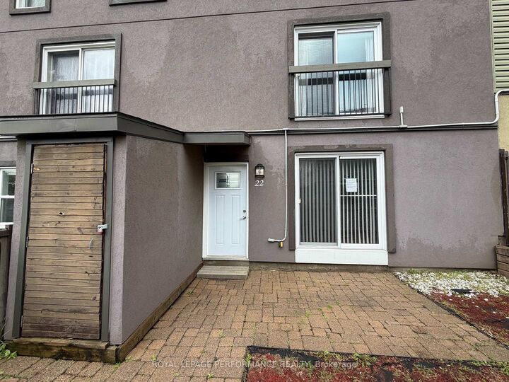 Property Photo: 1250 McWatters Road 22 ON K2C 3P5