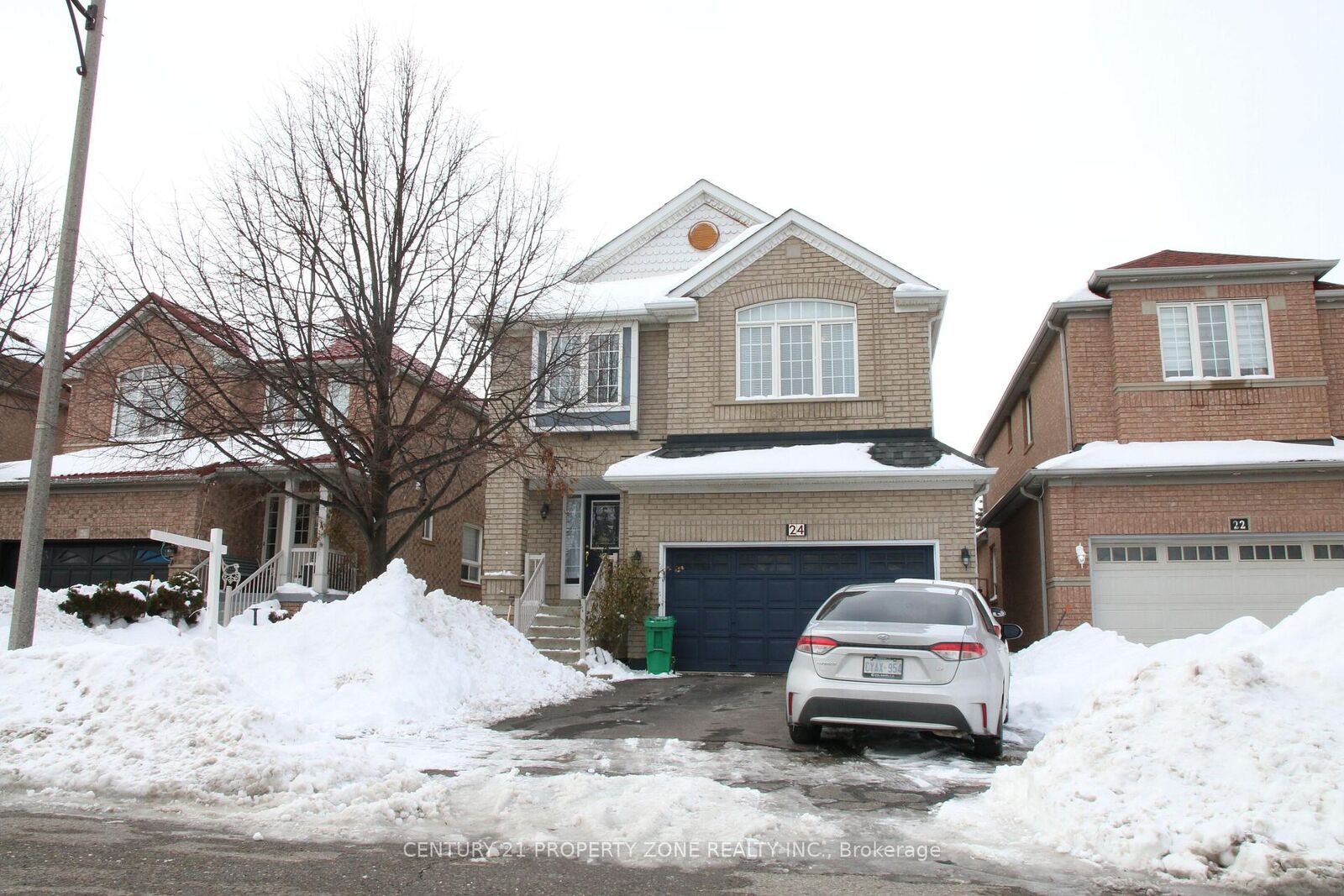 Property Photo: 24 Sweet Clover Crescent ON L6R 3A2