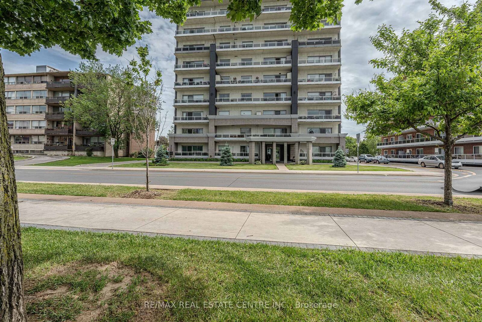Property Photo: 350 Concession Street 403 ON L9A 1B6