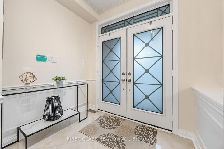 51 Gillings Street — photo 1