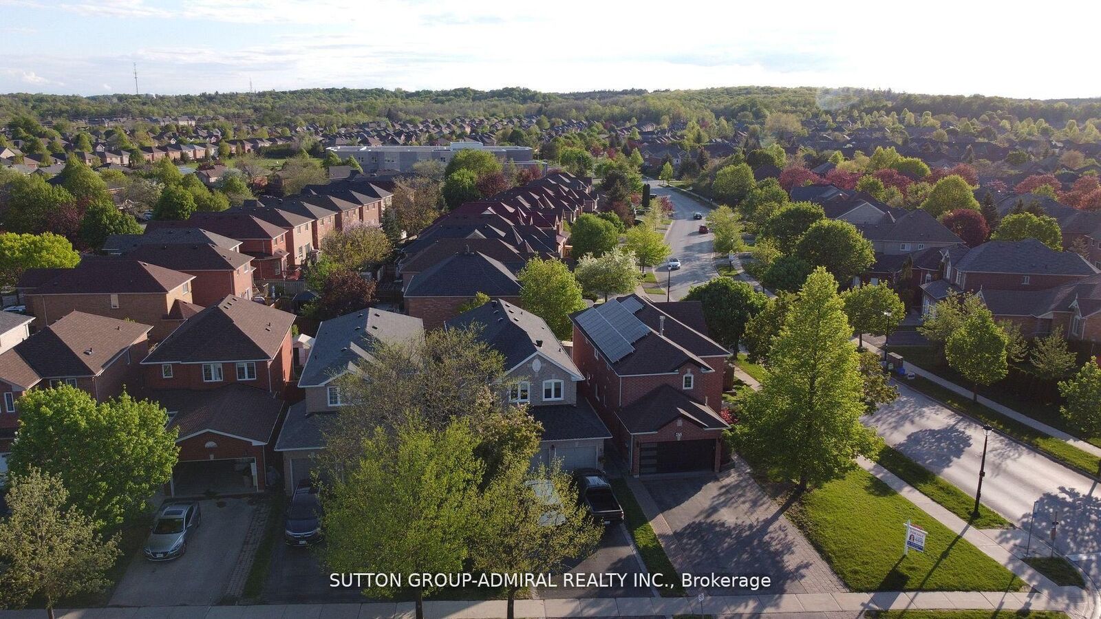 Property Photo: 470 Doubletree Lane ON L3X 2E9