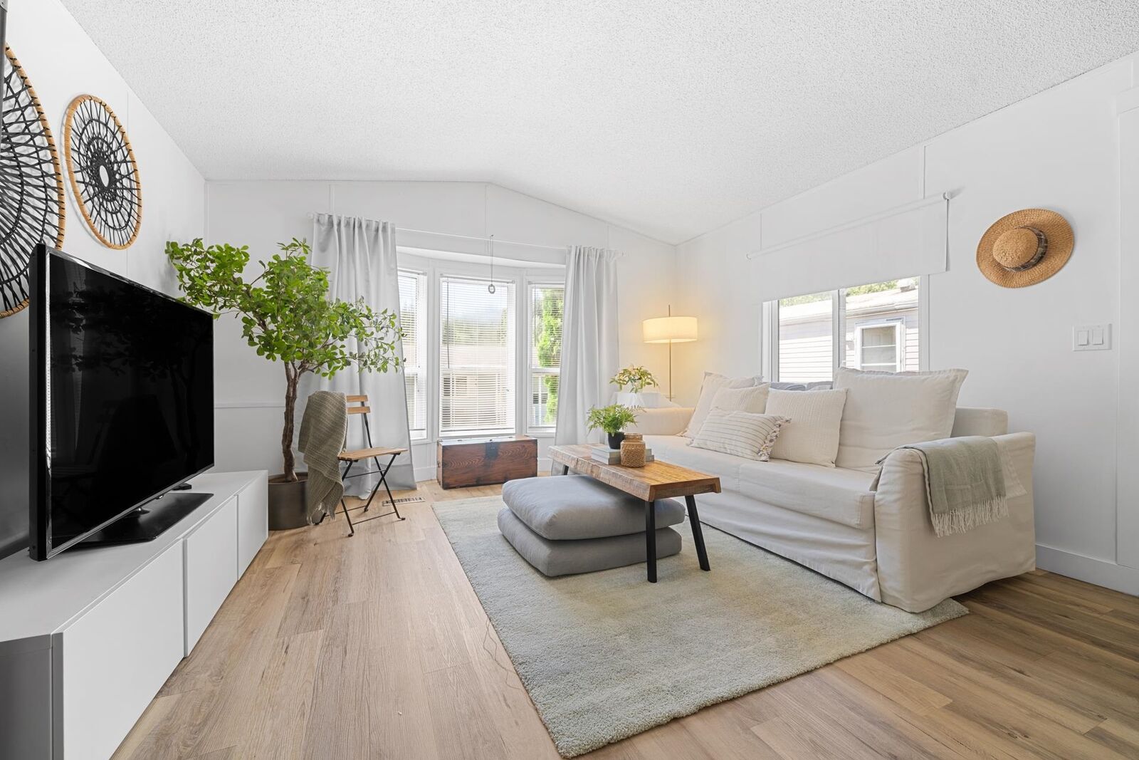 Property Photo:  3295 Sunnyside Road 86  BC V3H 4Z4 