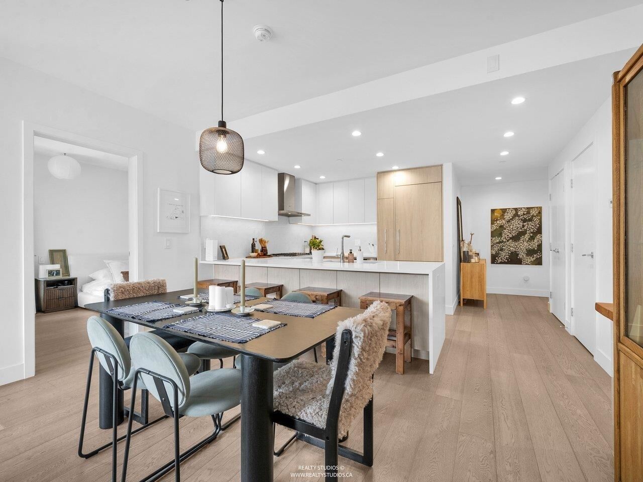 Property Photo: 177 W 3rd Street 503 BC V7M 0G5
