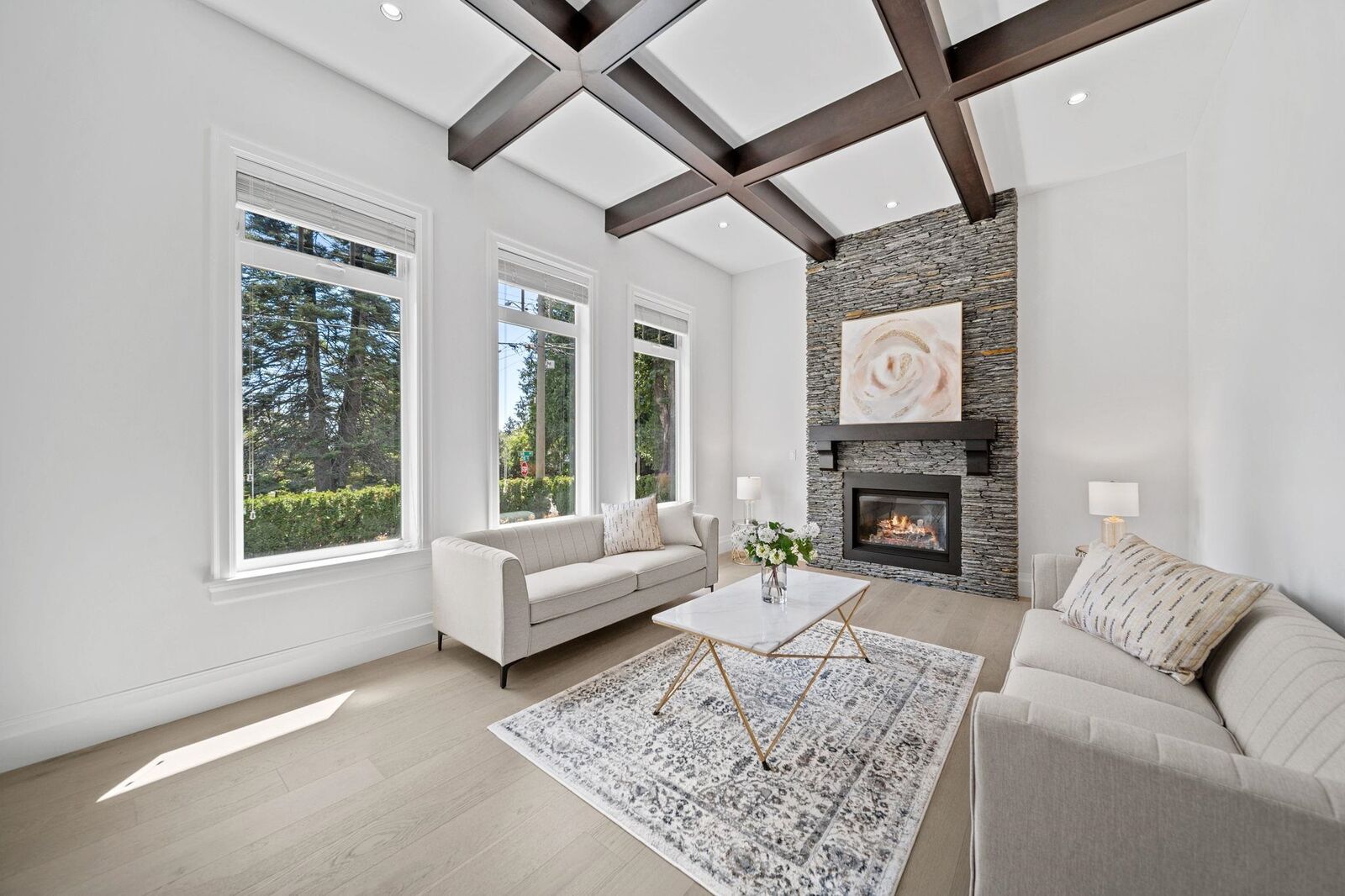 Property Photo: 13101 14 Avenue BC V4A 1G6
