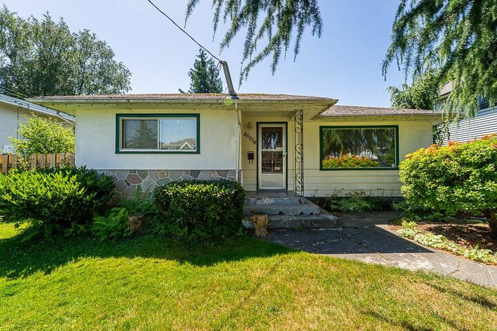 Property Photo: 46054 Third Avenue BC V2P 1R4