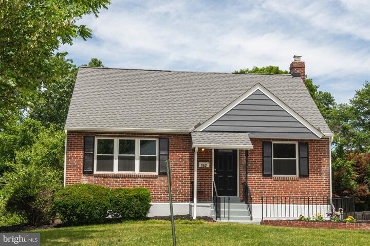 Property Photo:  142 Wyndmoor Road  PA 19083 
