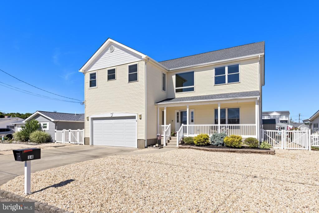 Property Photo:  14 Jolly Roger Way  NJ 08758 