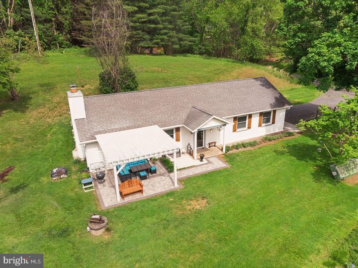 Property Photo:  14681 Rose Hollow Lane  VA 20197 