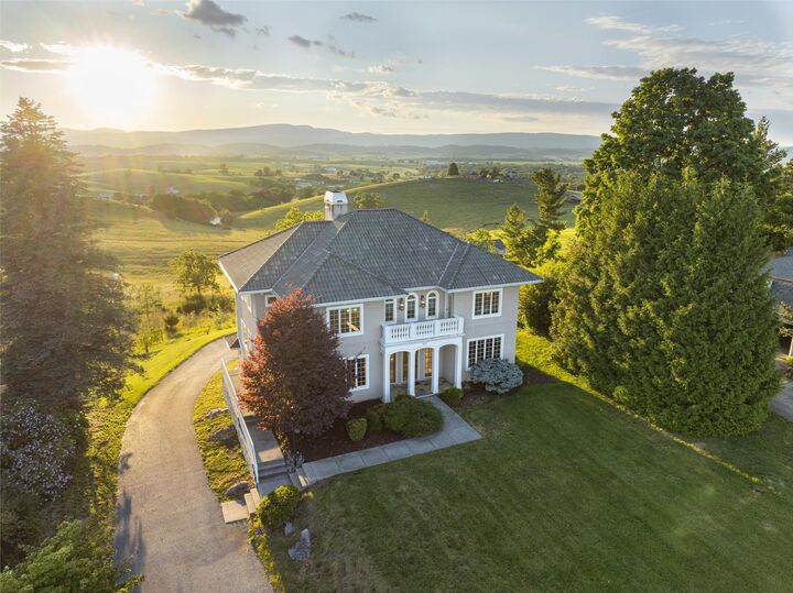 Property Photo:  957 Summit Ave  VA 22802 