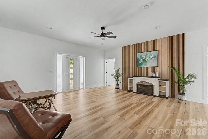 Property Photo: 88 Foxwood Drive NC 28734
