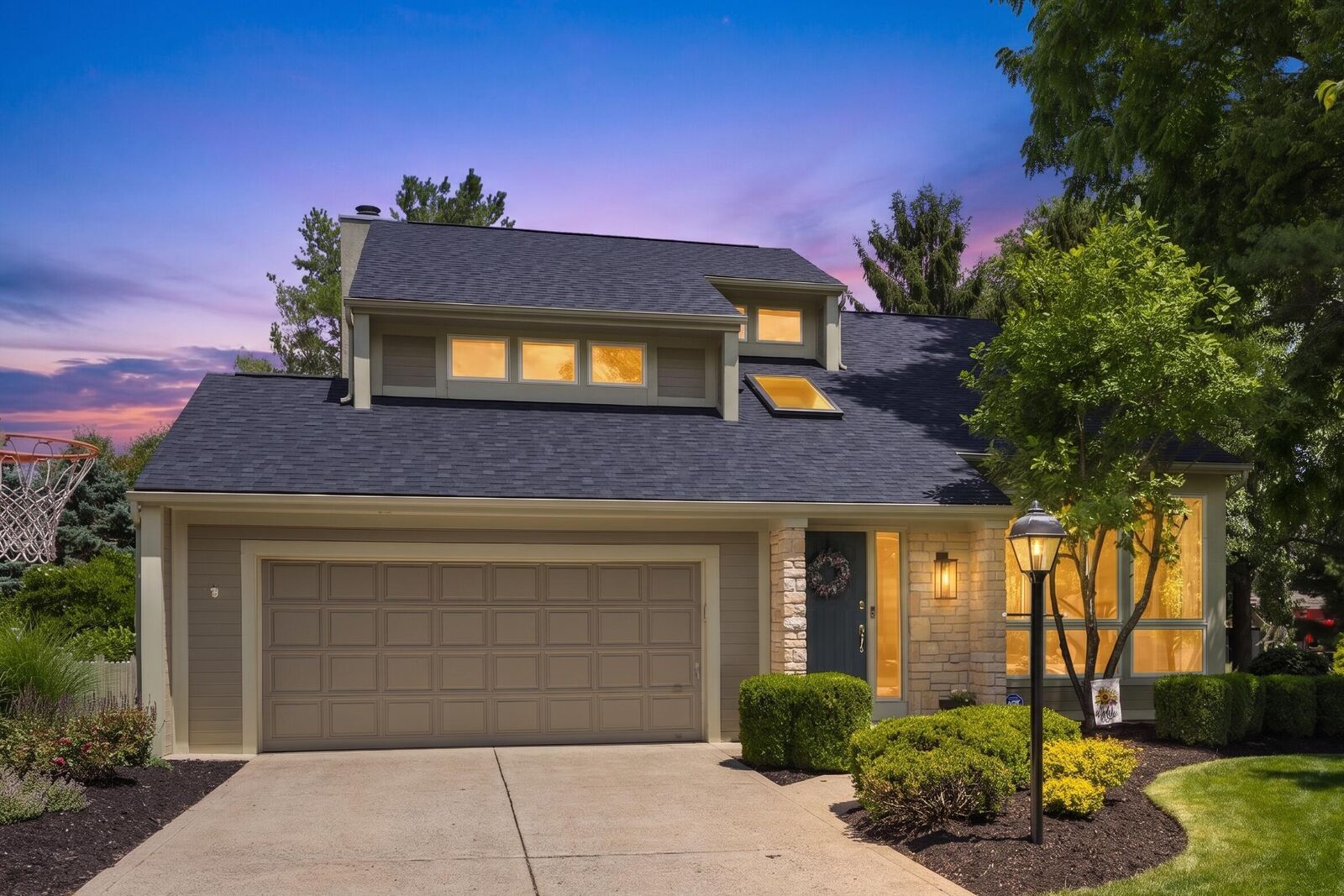 Property Photo:  4160 Bowmansroot Court  OH 43026 