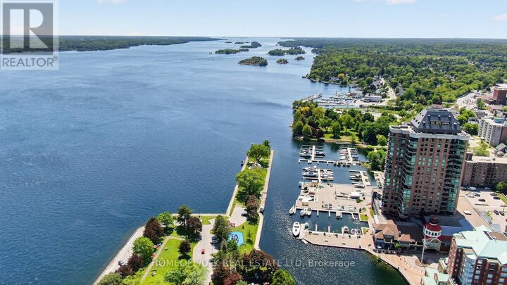 Property Photo:  15 St Andrew Street 804  ON K6V 0B8 