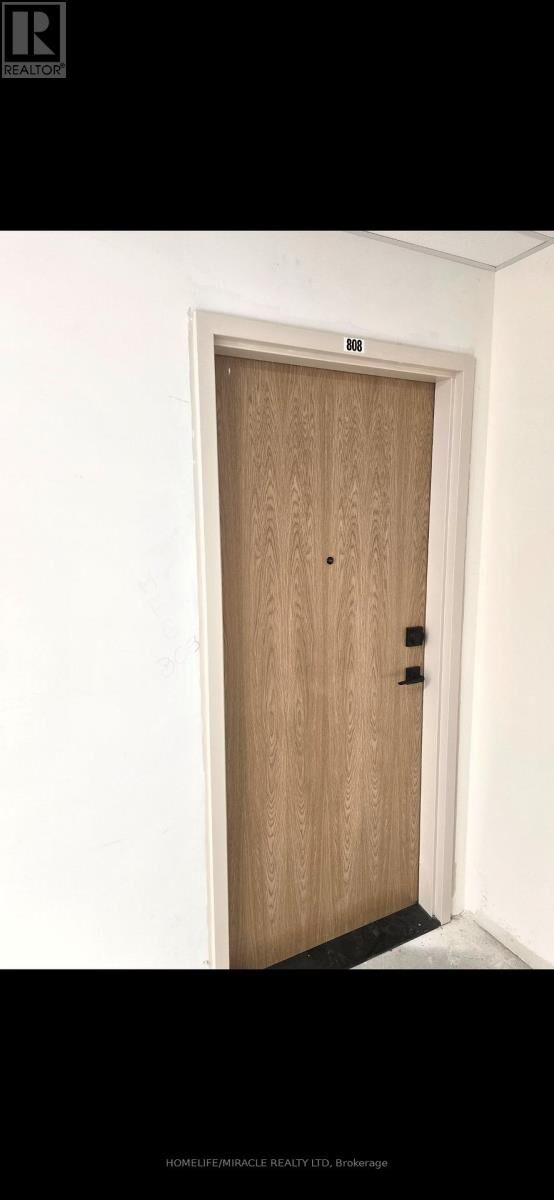 Property Photo: 33 Erie Avenue 808 ON N3S 0K7