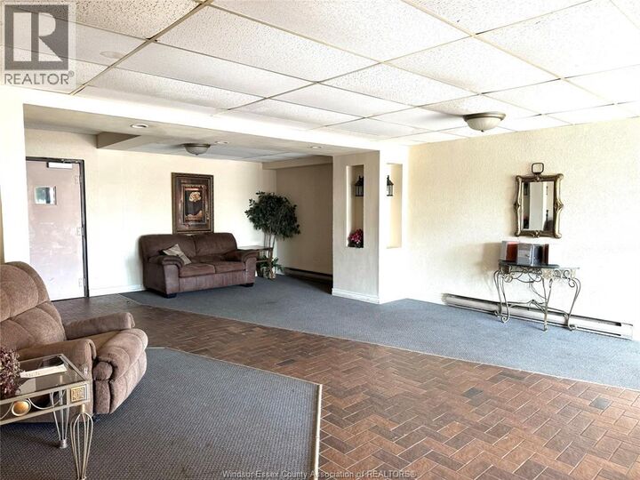 Property Photo:  2565 Lauzon Road 101  ON N8T 2Z5 