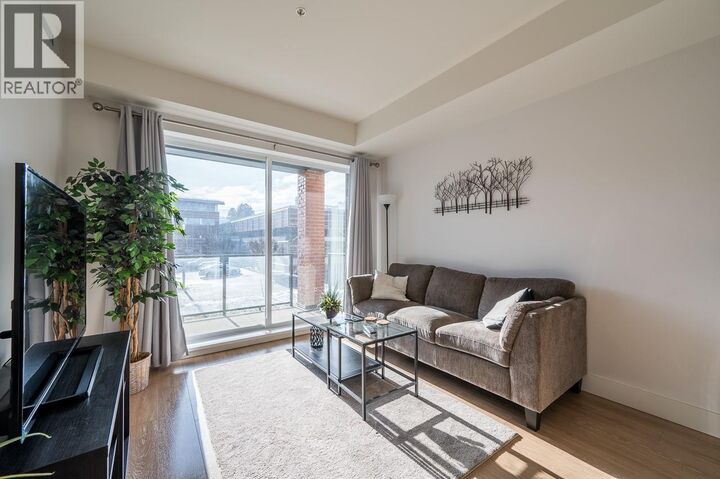 Property Photo: 885 University Drive 209 BC V2C 0K2