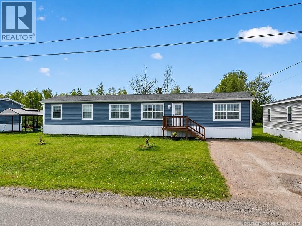 Property Photo:  19 Rue Anna  NB E4N 0E3 