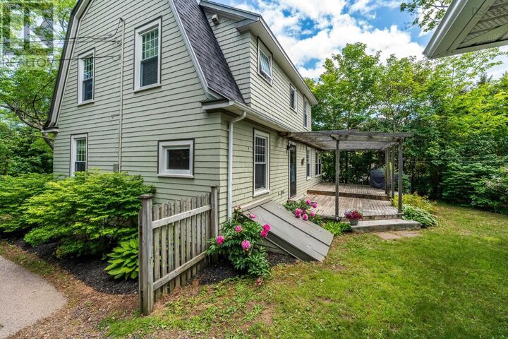 Property Photo:  5 Warwick Street  NS B0V 1A0 