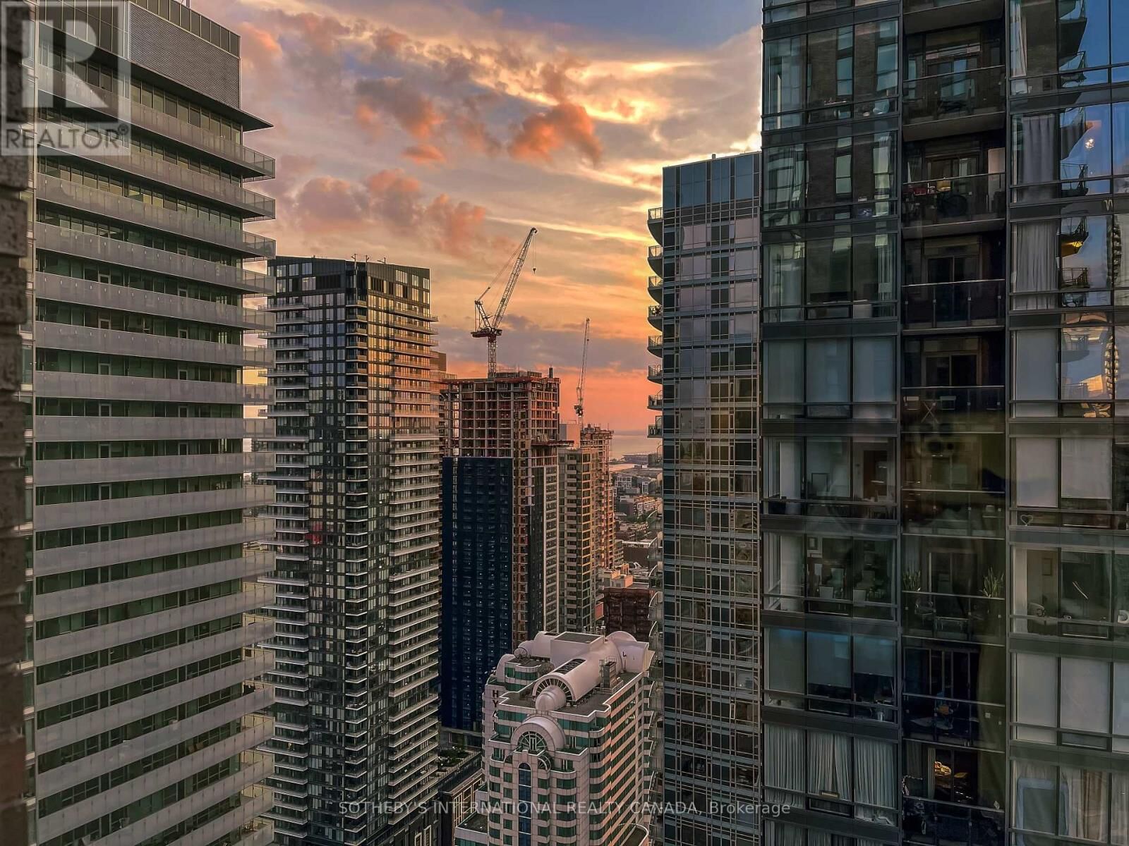 Property Photo:  99 John Street 2606  ON M5V 0S6 