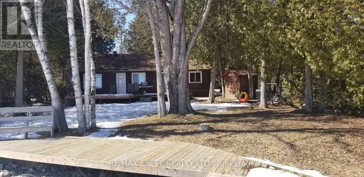 Property Photo:  572 Birch Point Road  ON K0M 2T0 