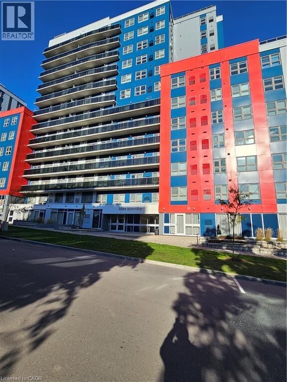 Property Photo: 258 Sunview Street 133 ON N2L 0H6