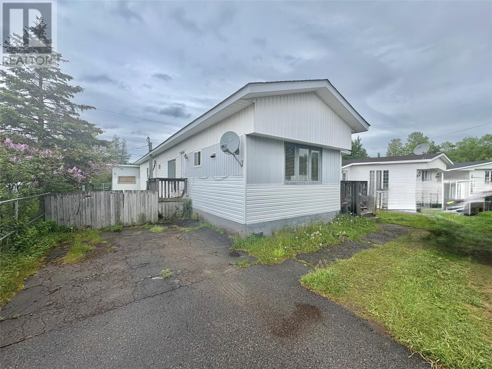 Property Photo: 24 Eltero Park NL A0H 1C0
