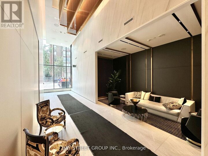 Property Photo:  319 Jarvis Street 4212  ON M5B 0C8 