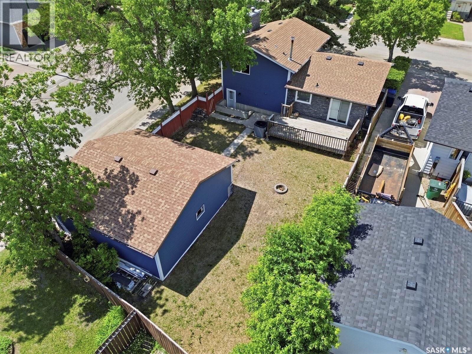 Property Photo:  483 Wakabayashi Crescent  SK S7K 7M6 