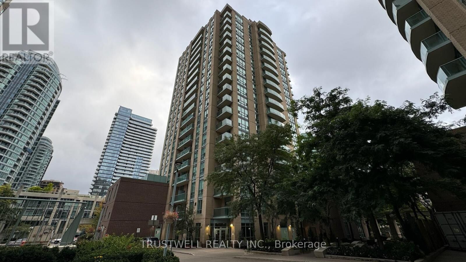 Property Photo:  20 Olive Avenue 803  ON M2N 7G5 