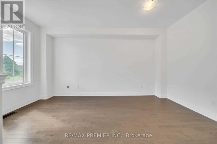 Property Photo:  220 Seaview Heights  ON L9N 0S3 