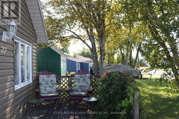 Property Photo:  27 Superior Avenue  ON P0T 2W0 