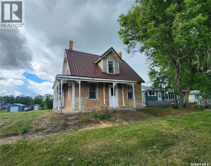 Property Photo: 315 3rd Street SK S0C 0Y0