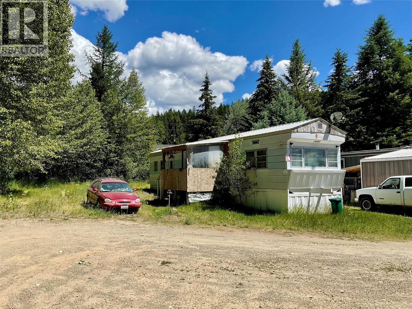 Property Photo:  455 1st Street 13  BC V0H 1J0 