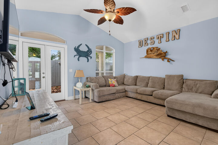 Property Photo: 21 Garnet Cove FL 32550