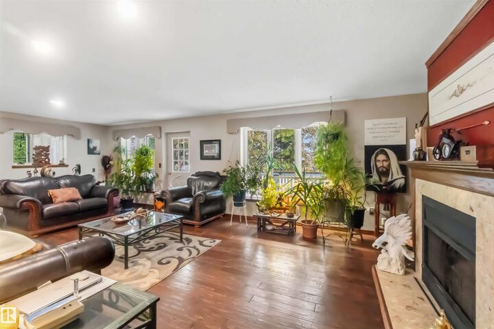 Property Photo:  52510 Rge Road 20 28  AB T7Y 2G7 